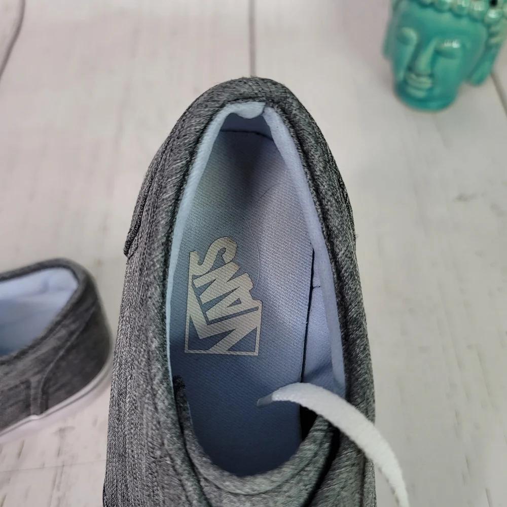 Vans Classic Canvas Gray/White Low Top Skate Casual Shoe Women's Size 6.5 - Picture 13 of 14